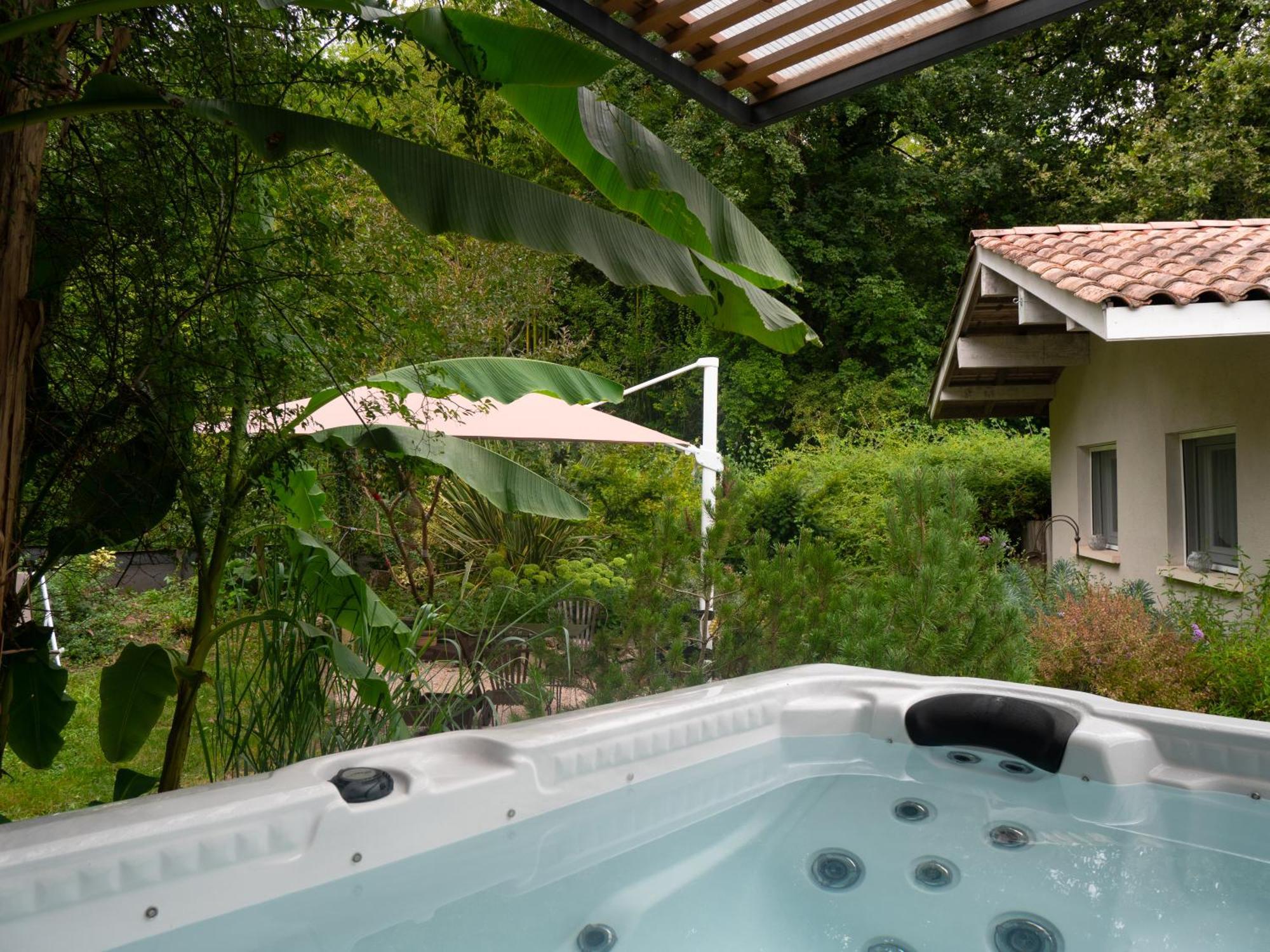 Chambre D'Hotes Au Calme Avec Spa 内拉克 外观 照片