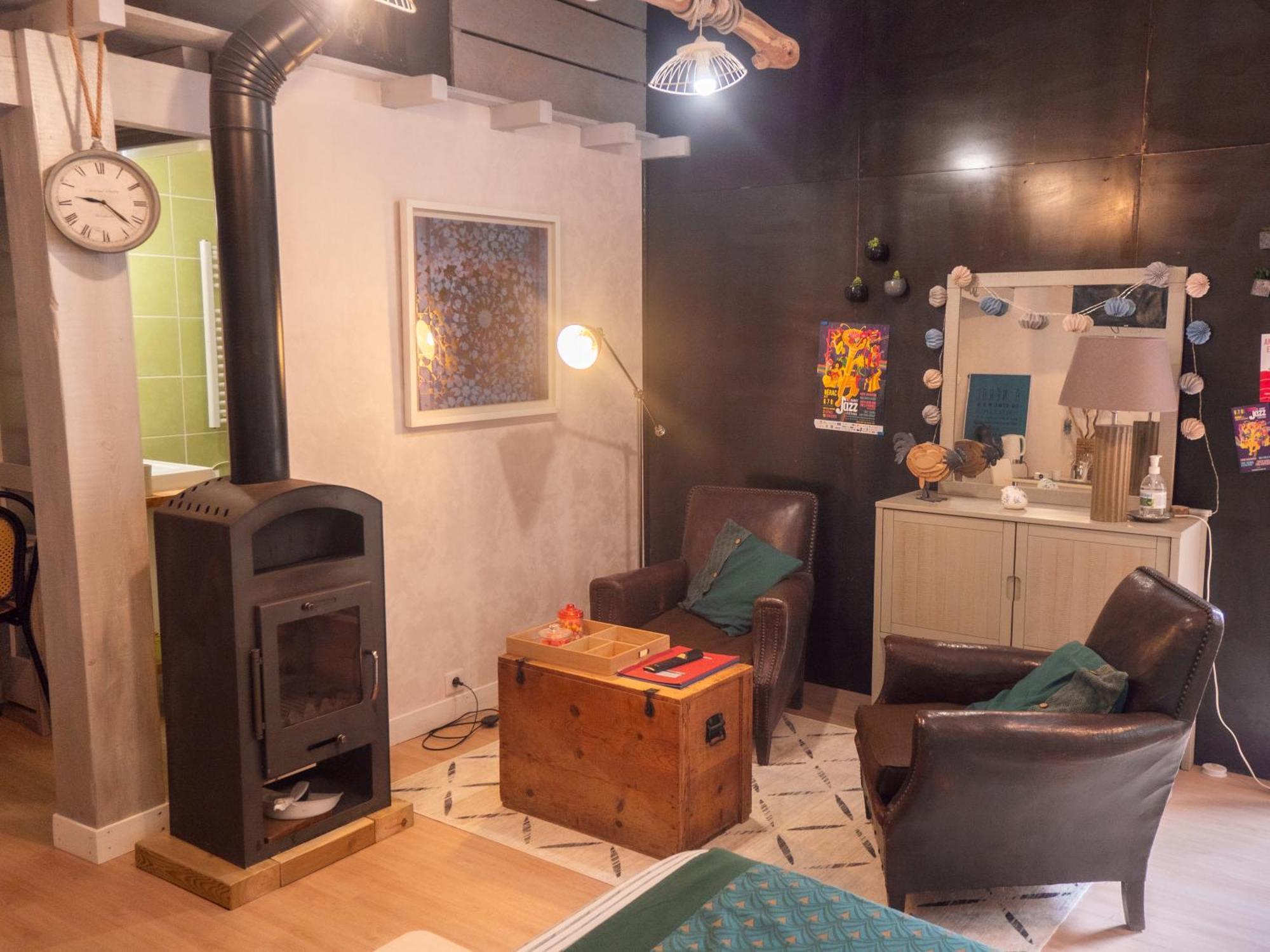 Chambre D'Hotes Au Calme Avec Spa 内拉克 外观 照片